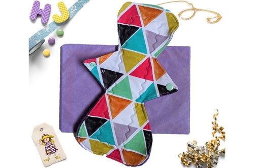 Buy  Single Cloth Pad Geo Triangles now using this page